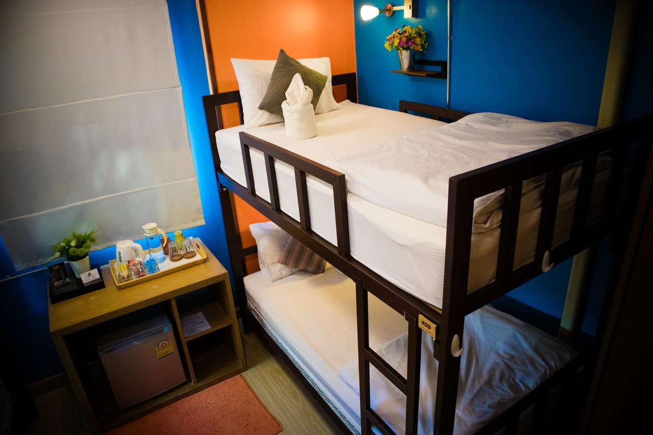 Hostel Tawan Bed Club Čiang Mai Exteriér fotografie